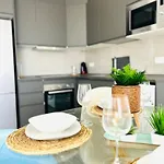Linares - Playa De Cristianos 2 Bed Apartament Los Cristianos (Tenerife)