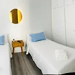 Linares - Playa De Cristianos 2 Bed Apartament *
