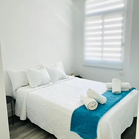 Daire Linares - Playa De Cristianos 2 Bed Los Cristianos (Tenerife)