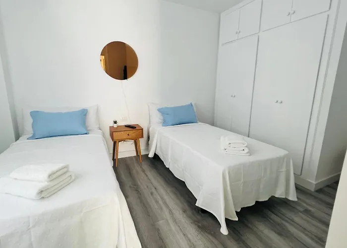 Linares - Playa De Cristianos 2 Bed Daire Los Cristianos (Tenerife)