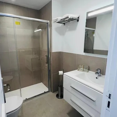 Linares Central Apartment Los Cristianos *