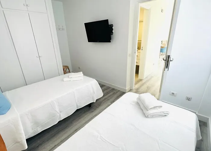 Apartamento Linares - Playa De Cristianos 2 Bed *