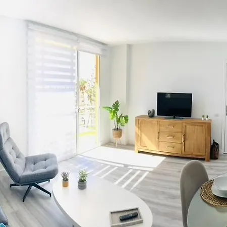 Linares - Playa De Cristianos 2 Bed Apartmán Los Cristianos (Tenerife)