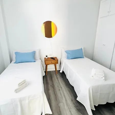 Apartmán Linares - Playa De Cristianos 2 Bed Los Cristianos (Tenerife)