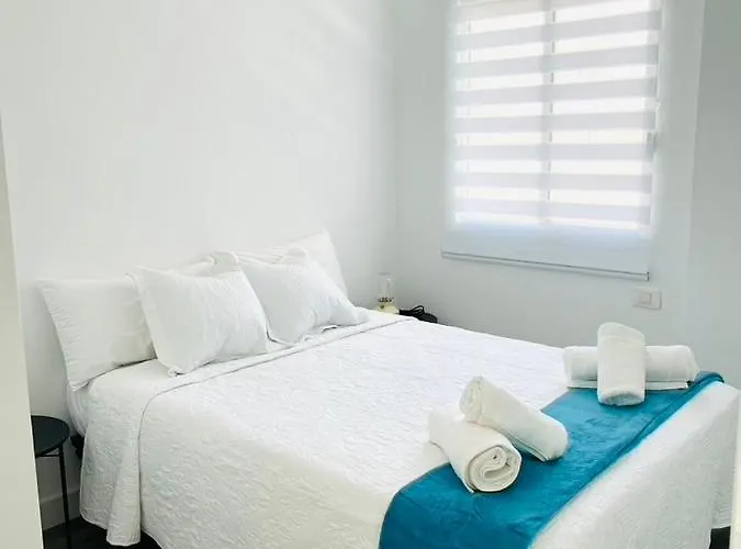 公寓 Linares - Playa De Cristianos 2 Bed 洛斯克里斯蒂亚诺斯